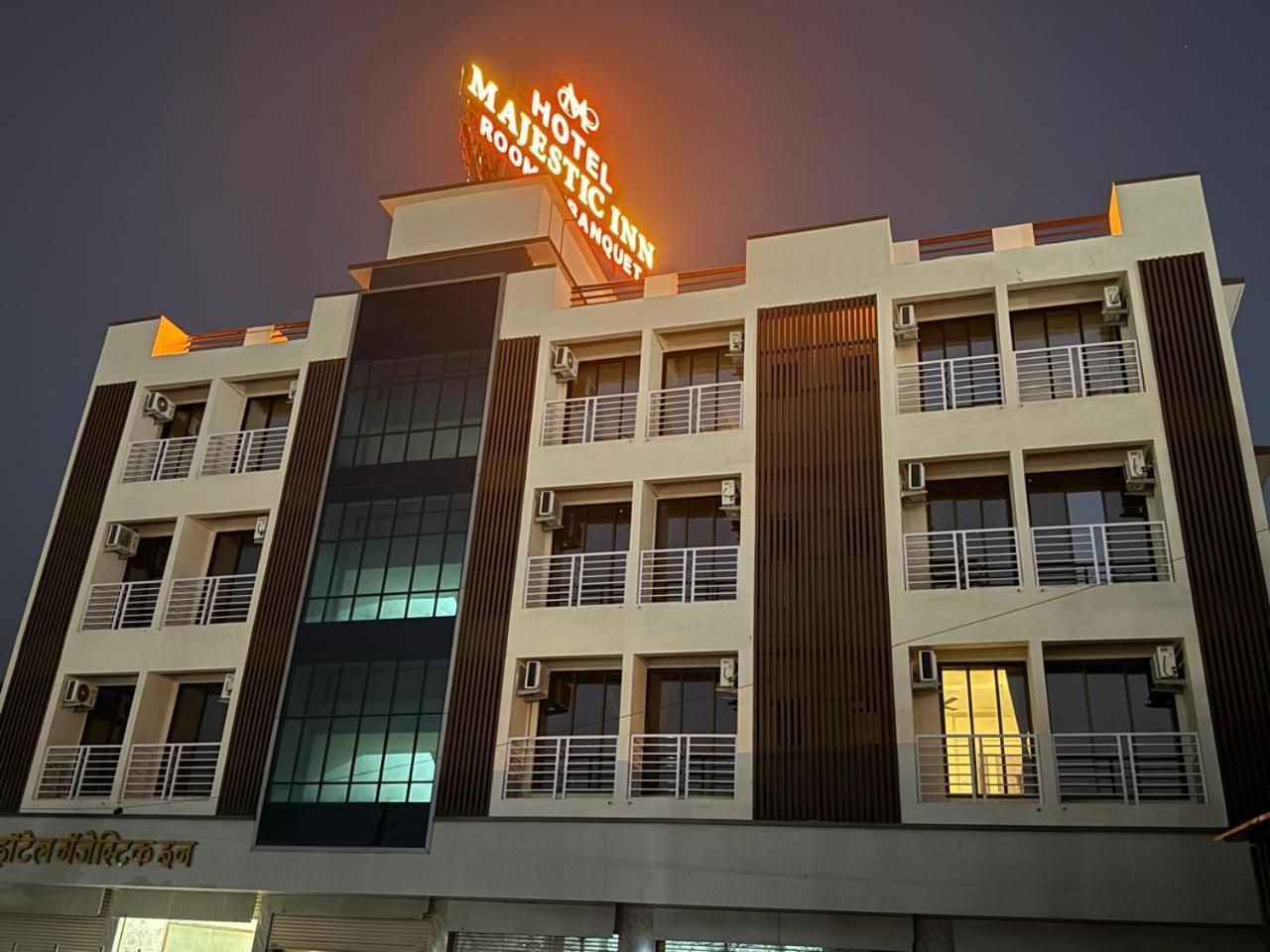 Majestic Inn Vasai Dış mekan fotoğraf